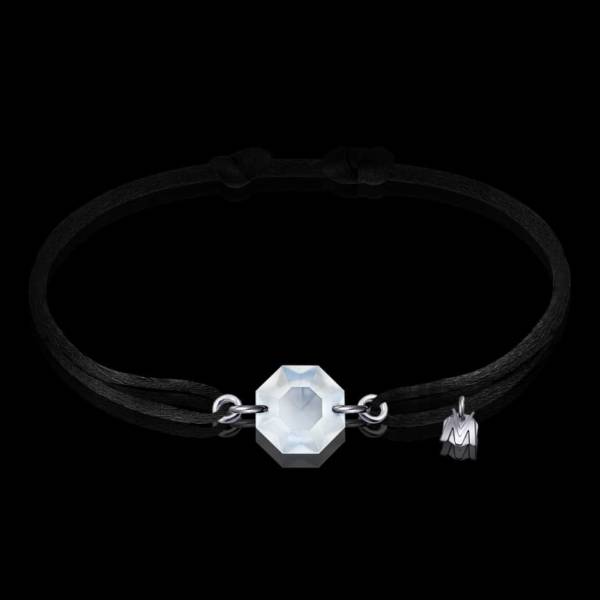 bracelet cristal porte bonheur avec cordon