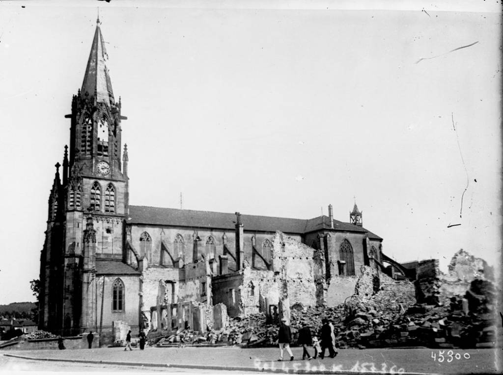 archive des bombardements de eglise Baccarat