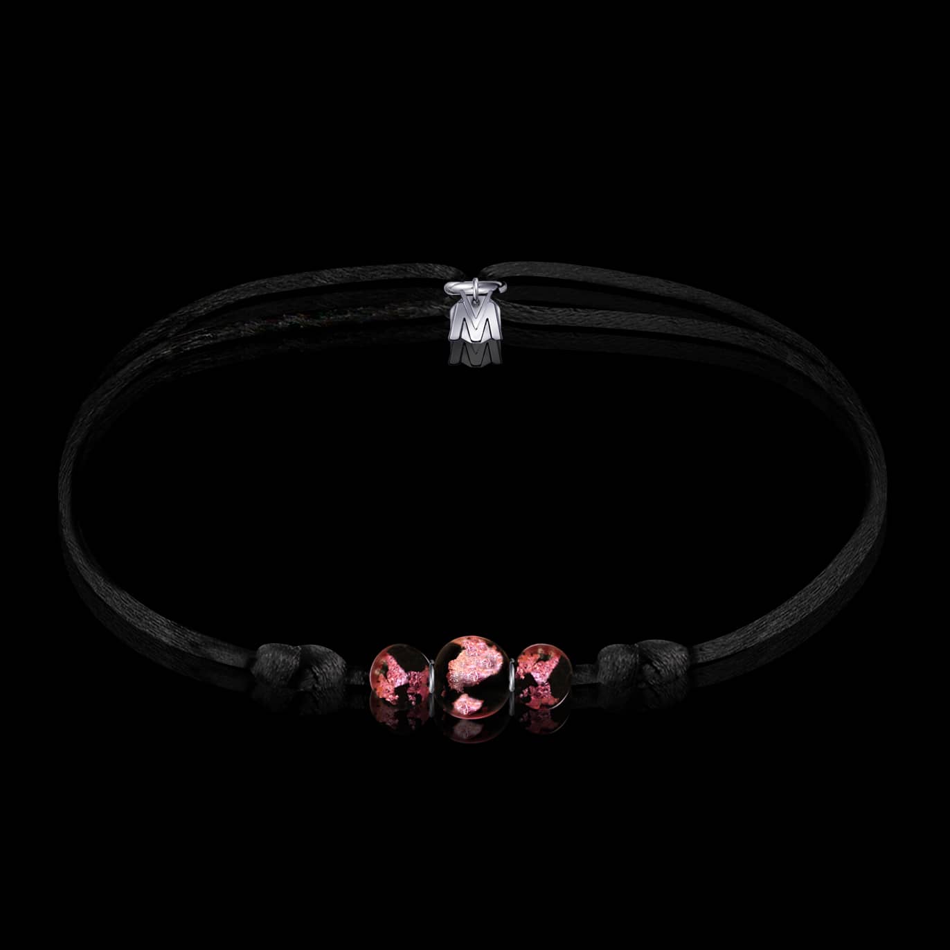 bracelet-de-perles-rose-made-in-france-sur-cordon