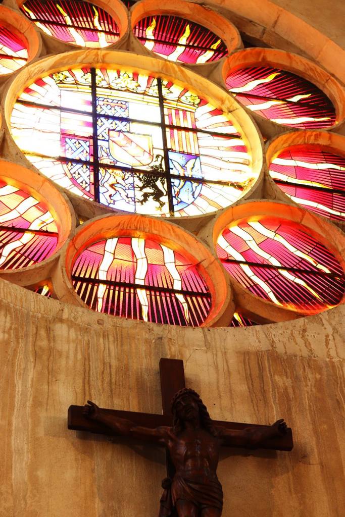 vitrail de église des cordeliers