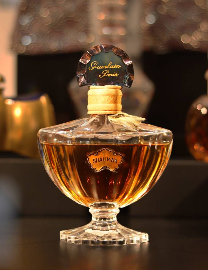 flacon-cristal-baccarat-shalimar-guerlain