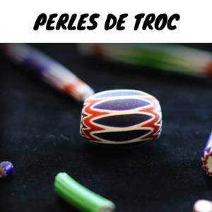 Lot De 12 Perles De Verre Vintage - Couleurs Et Formes Variées - Occasion Bon état