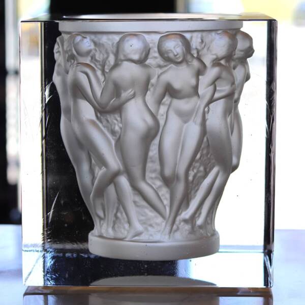 vase-revelation-bacchantes-lalique