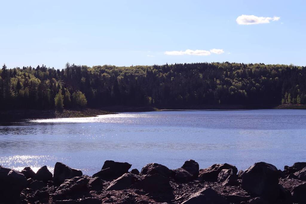 lac-de-pierre-percee