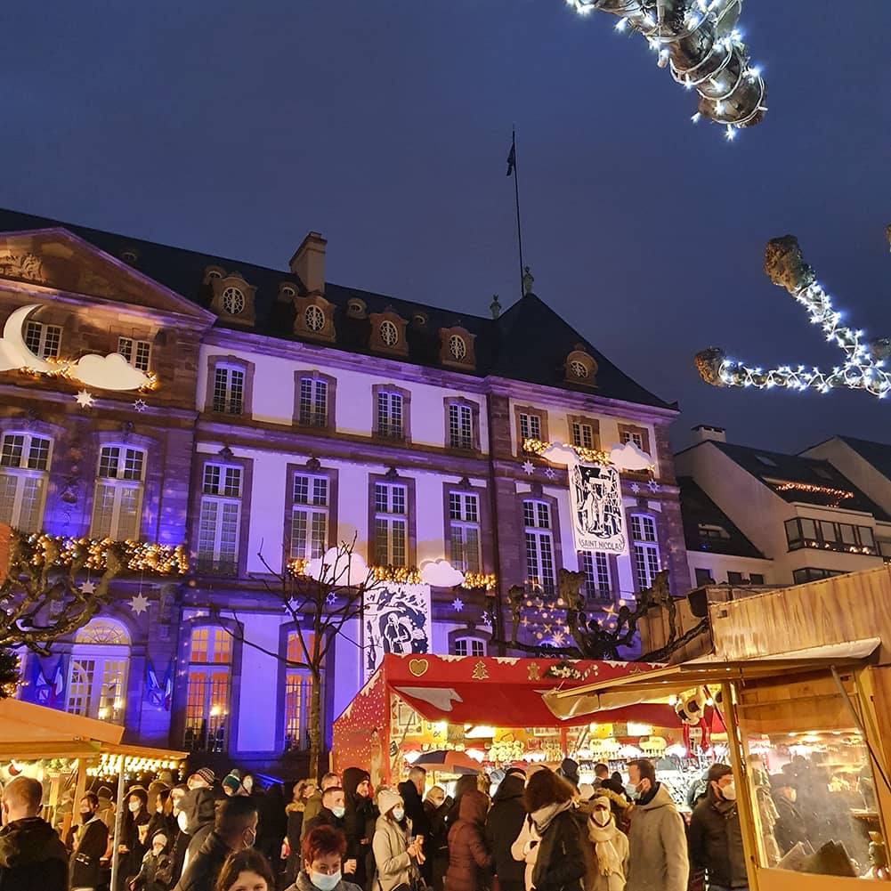 marche-noel-place-broglie