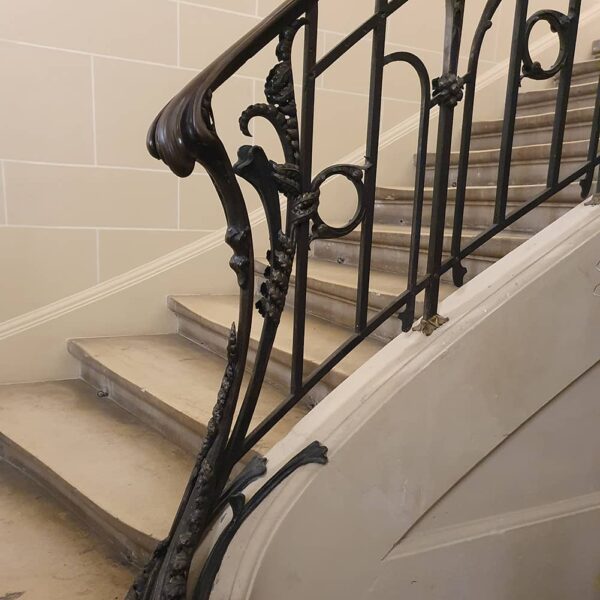 rampe-escalier-louis-majorelle
