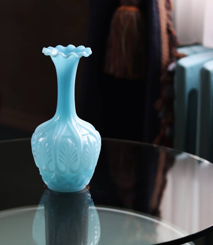 vase-en-opaline