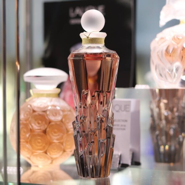 flacon-lalique-magma-2025