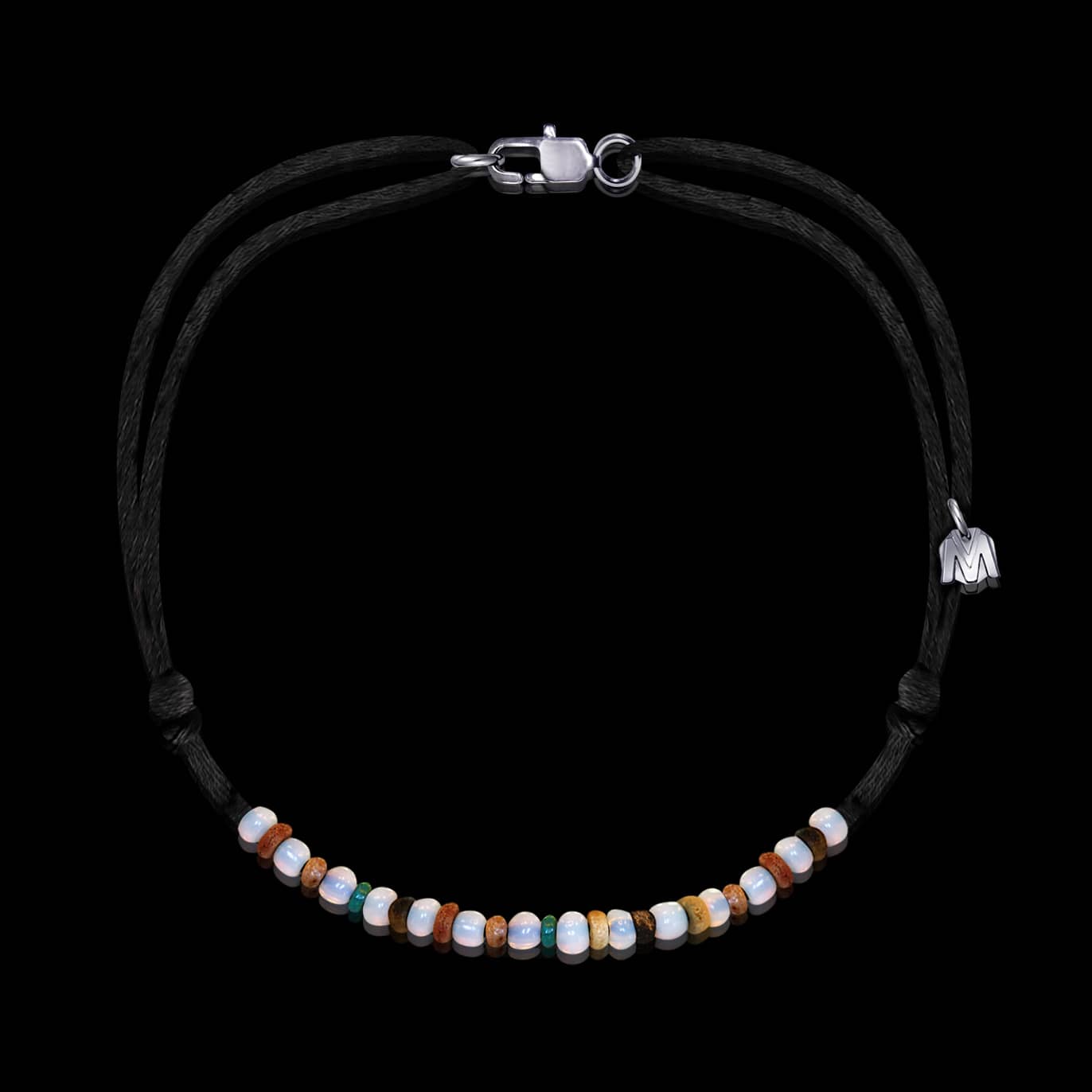 collier-perles-antique-egyptien