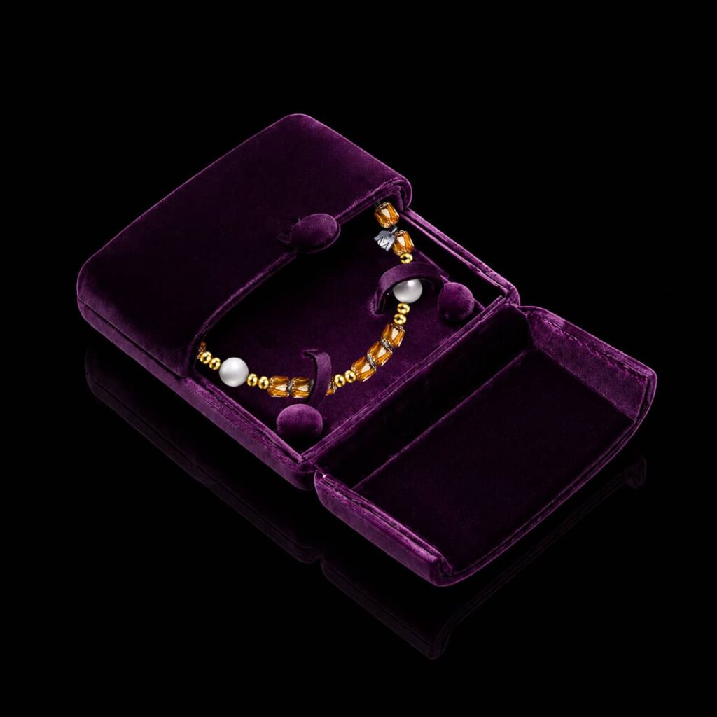 bracelet-venus-perles-ambre-michael-vessiere