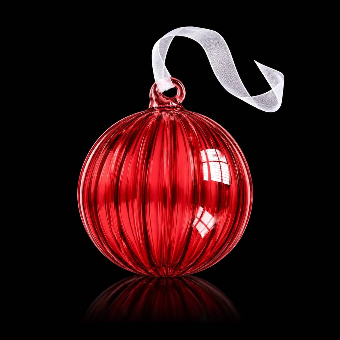boule-de-noel-verre-rouge
