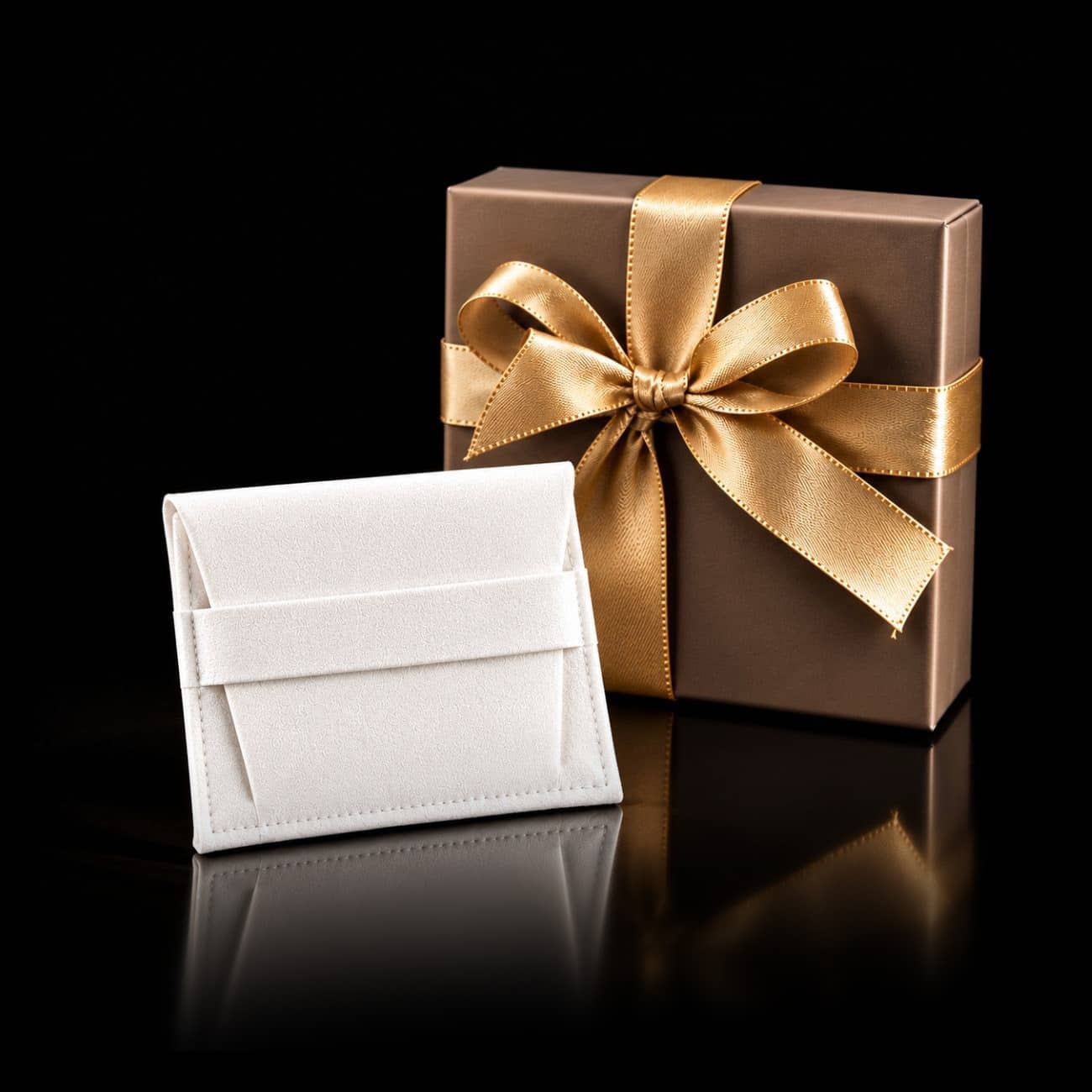 ecrin-cadeau-ornement-noel-michael-vessiere